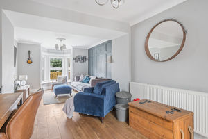 Living Room- click for photo gallery